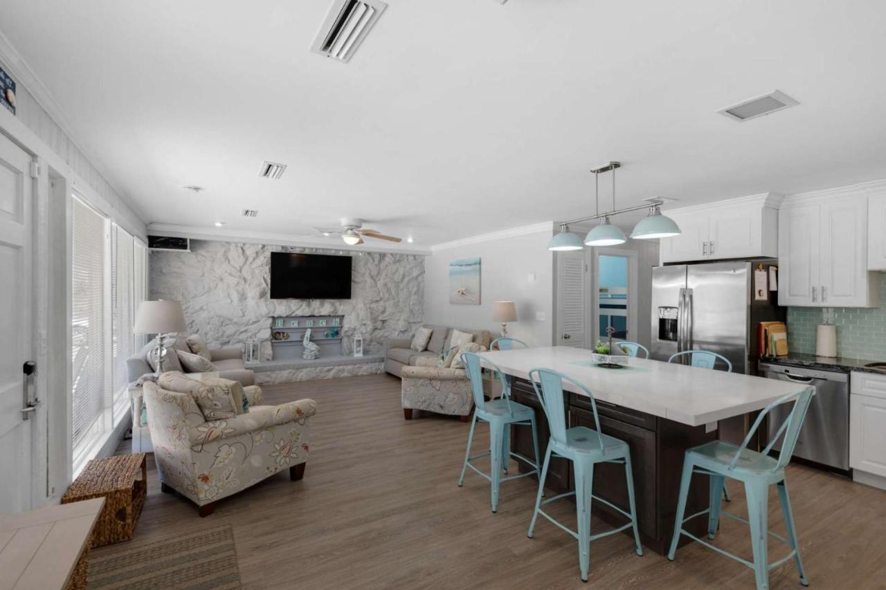 A Sandy Shore Holiday home Panama City Beach