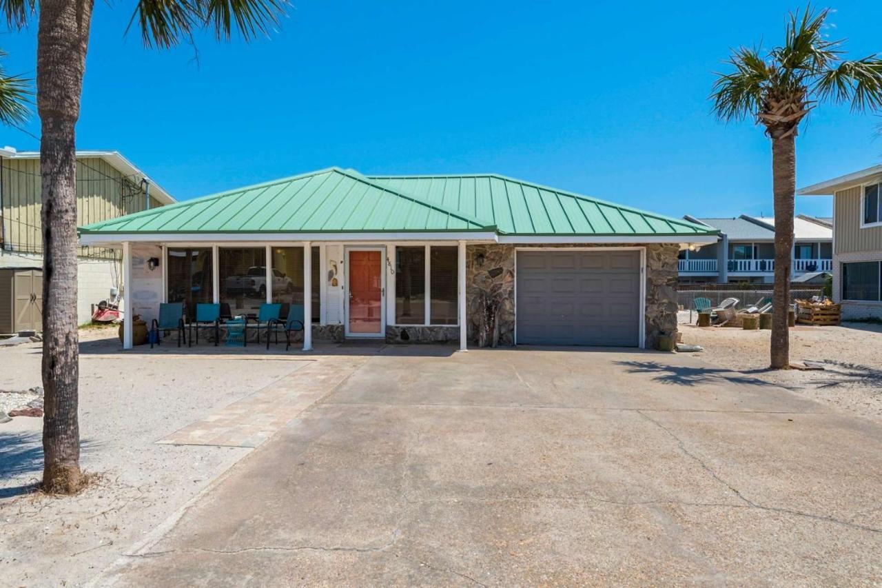 A Sandy Shore Holiday home